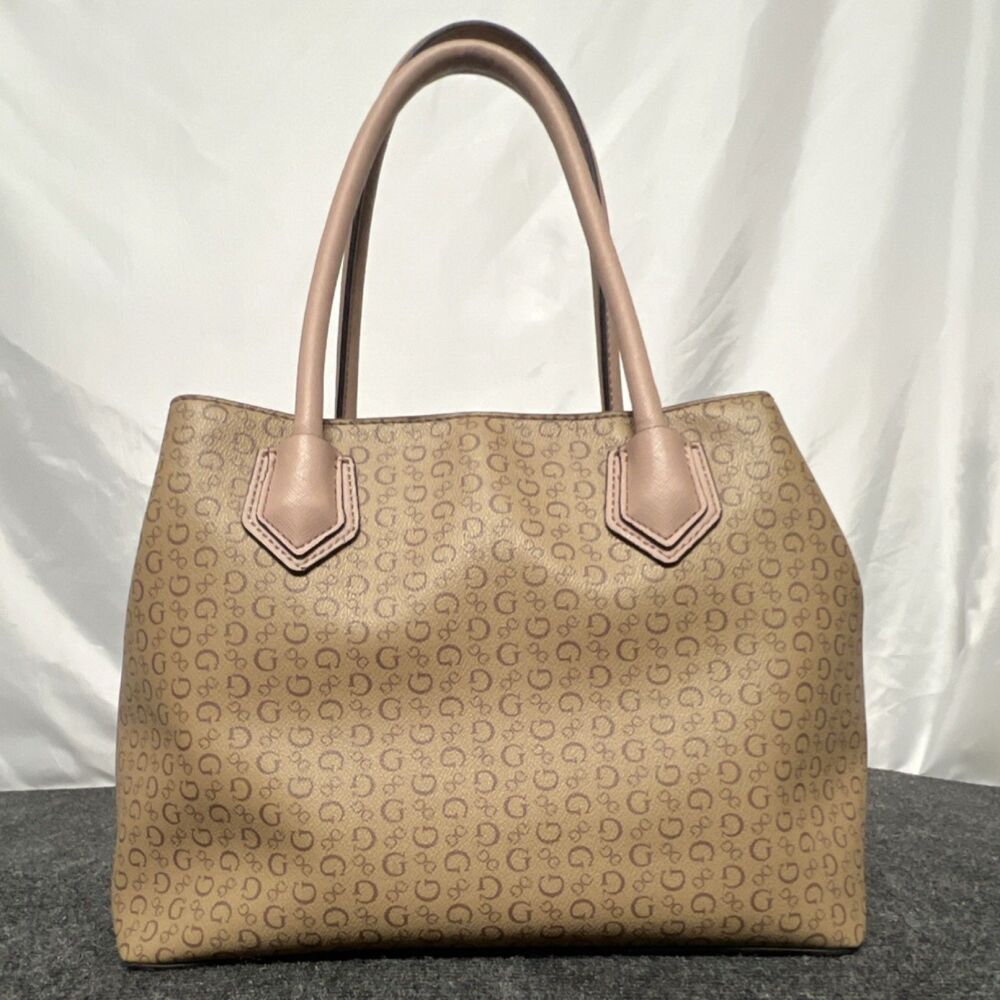 GUESS Logo Beige Heart Charm Tote Bag Zip Women's Double Handle Trapezoid - Picture 3 of 16